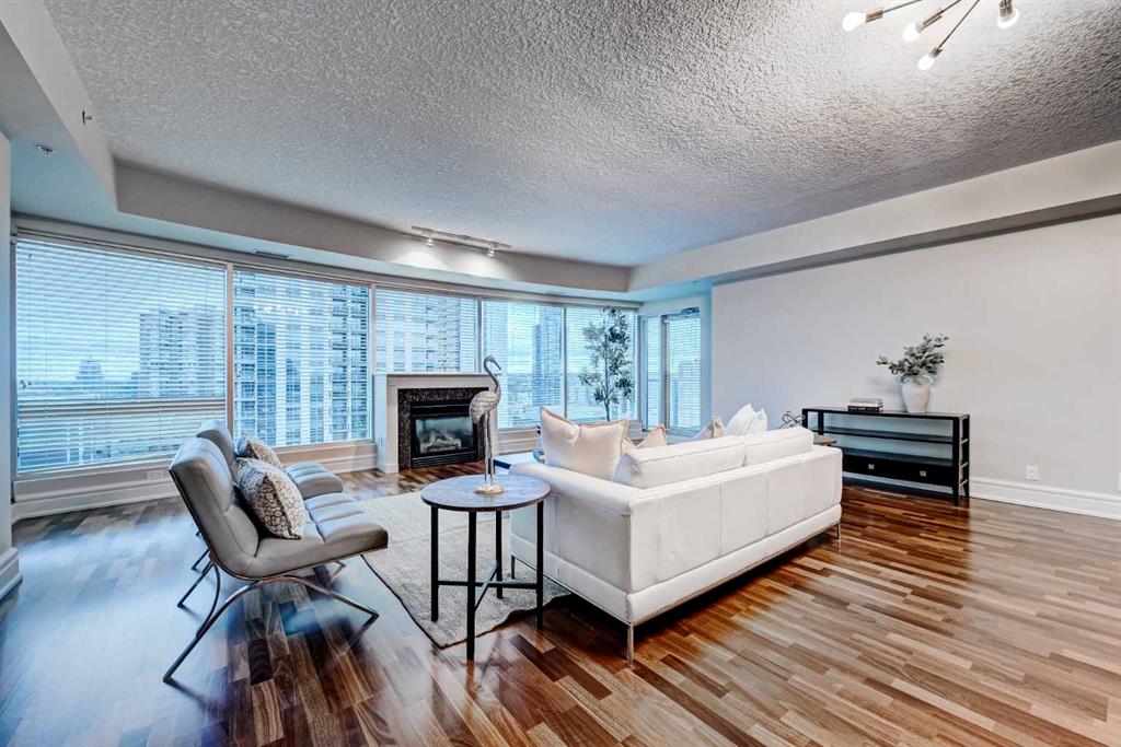 920 5 Avenue SW #2308 photo 2
