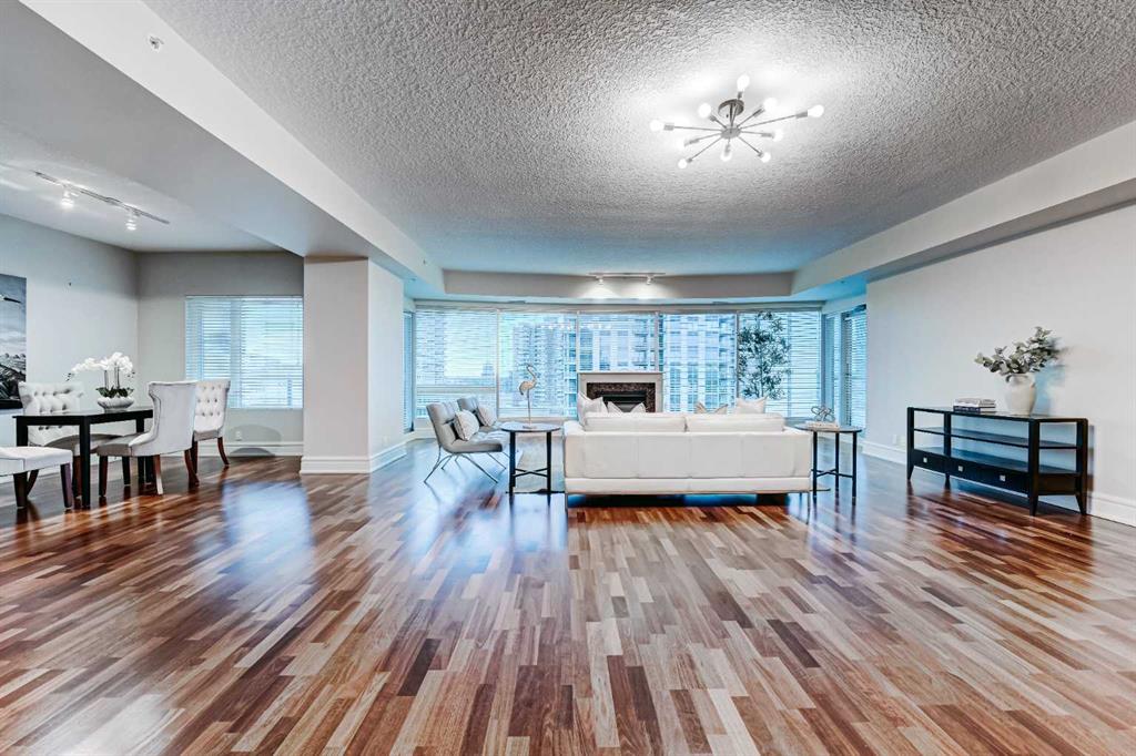 920 5 Avenue SW #2308 photo 3