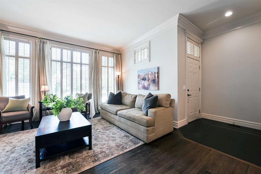 3608 2 Street SW photo 5