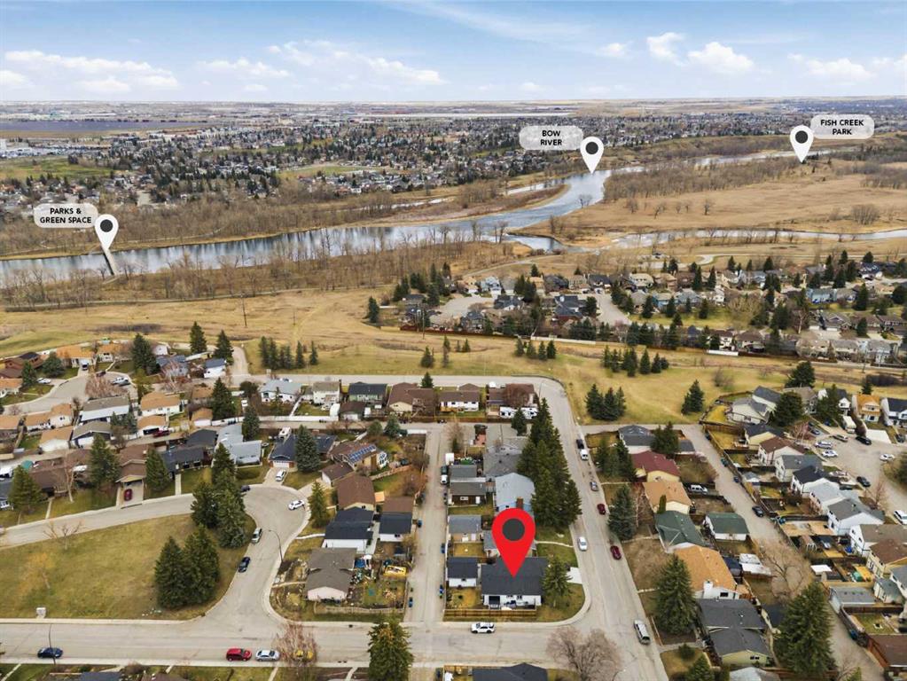 428 Queen Anne Way SE photo 3