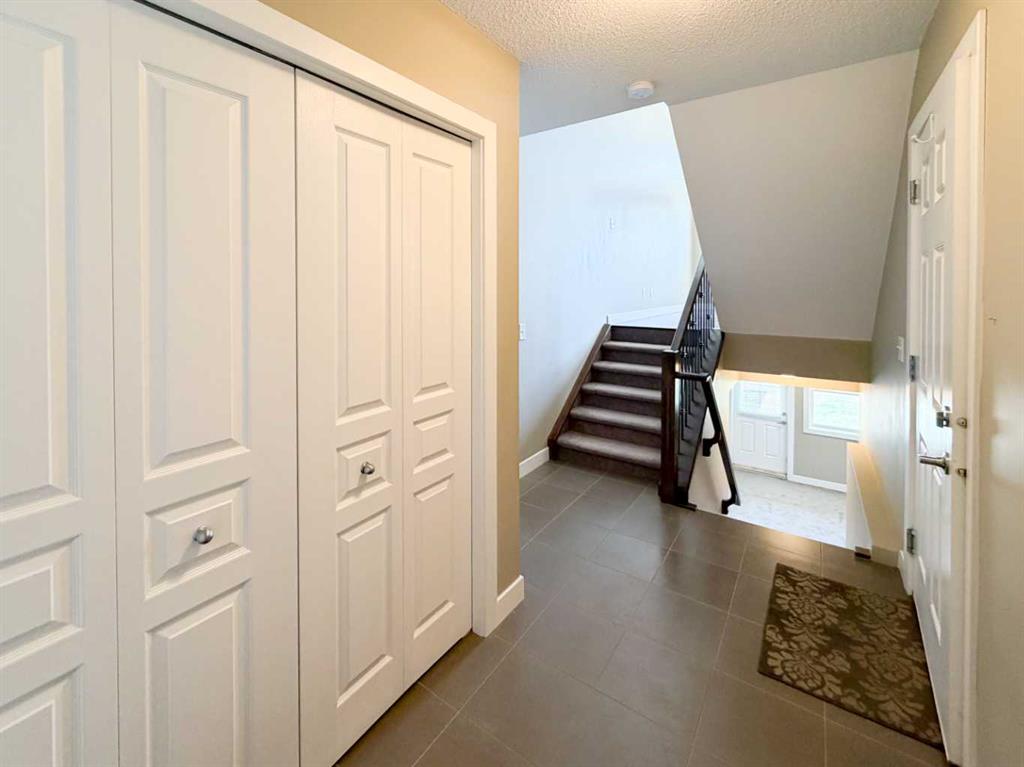 117 Panatella Hill NW photo 4