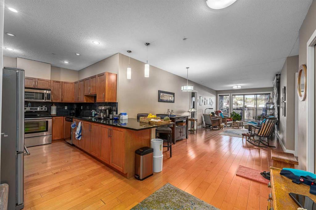 1899 45 Street NW #207 photo 5