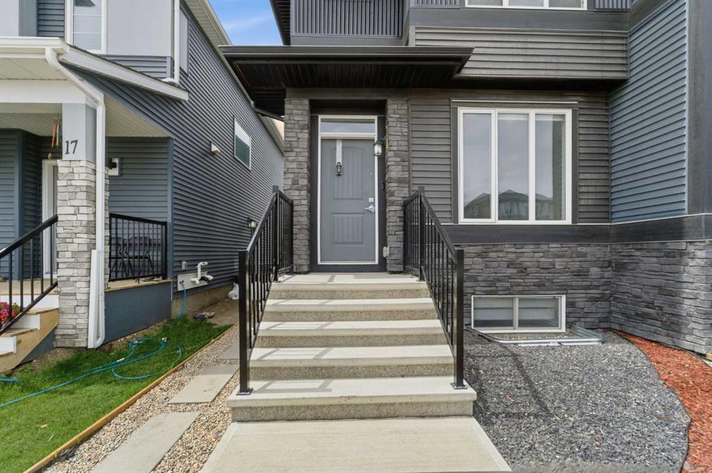 21 Corner Glen Row NE photo 3
