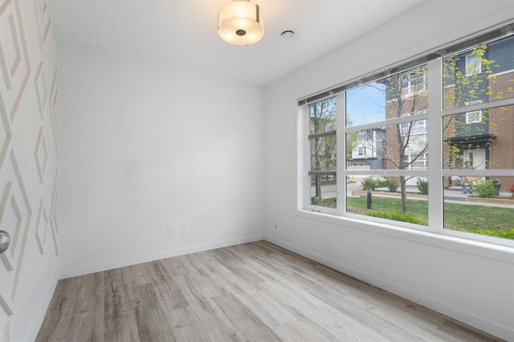 506 Evansridge Park NW photo 3