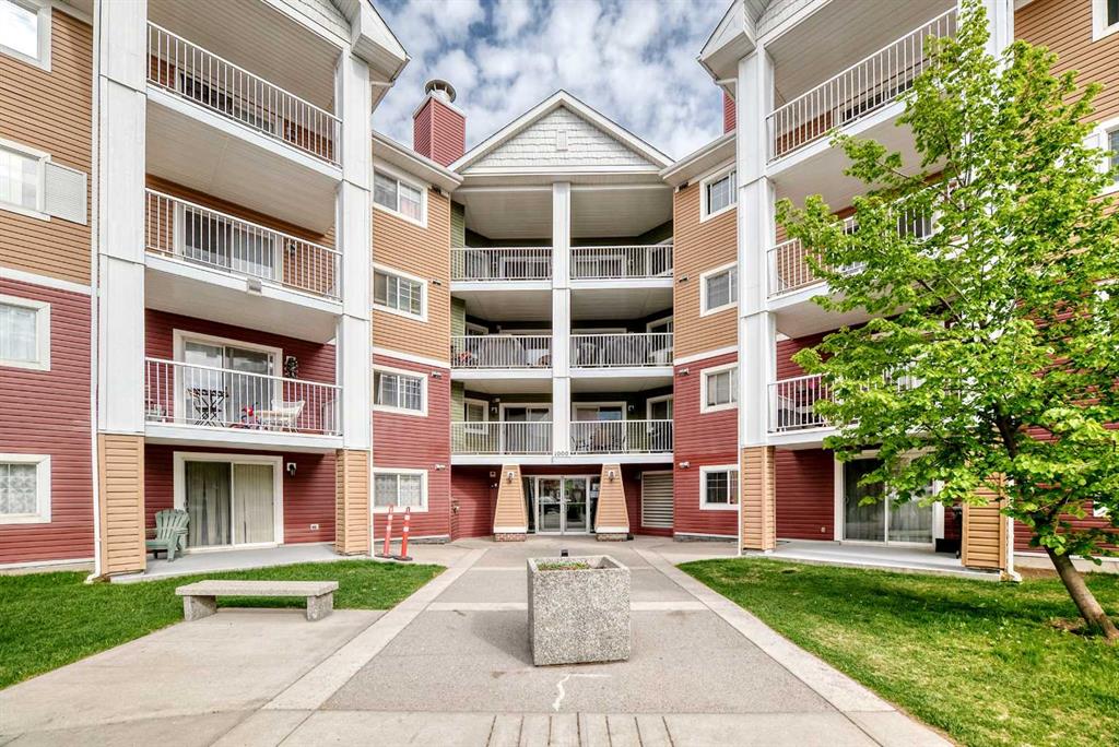 10 Prestwick Bay SE #1220