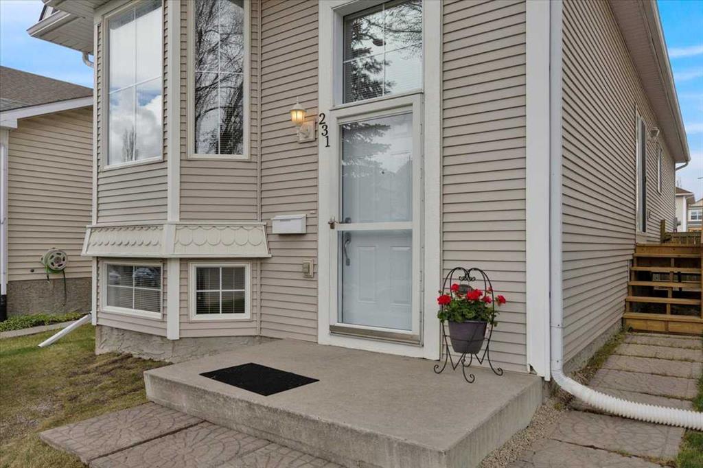 231 Tuscany Drive NW photo 2