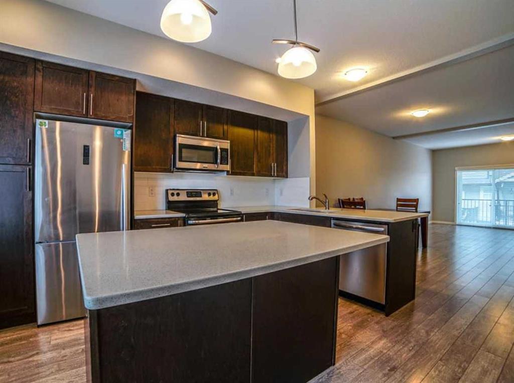280 Williamstown Close NW #1407