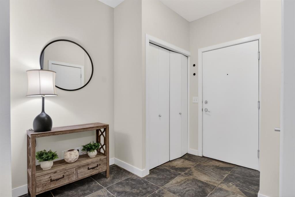 2420 34 Avenue SW #106 photo 2