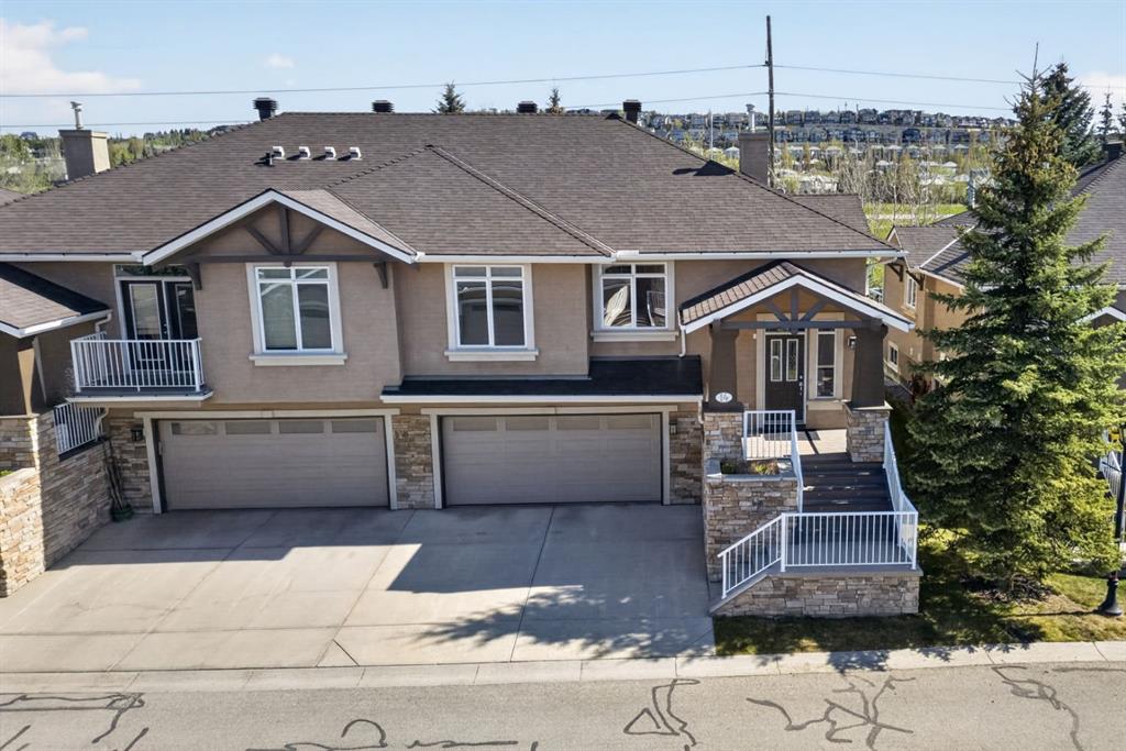 14 Discovery Woods Villas SW photo 4