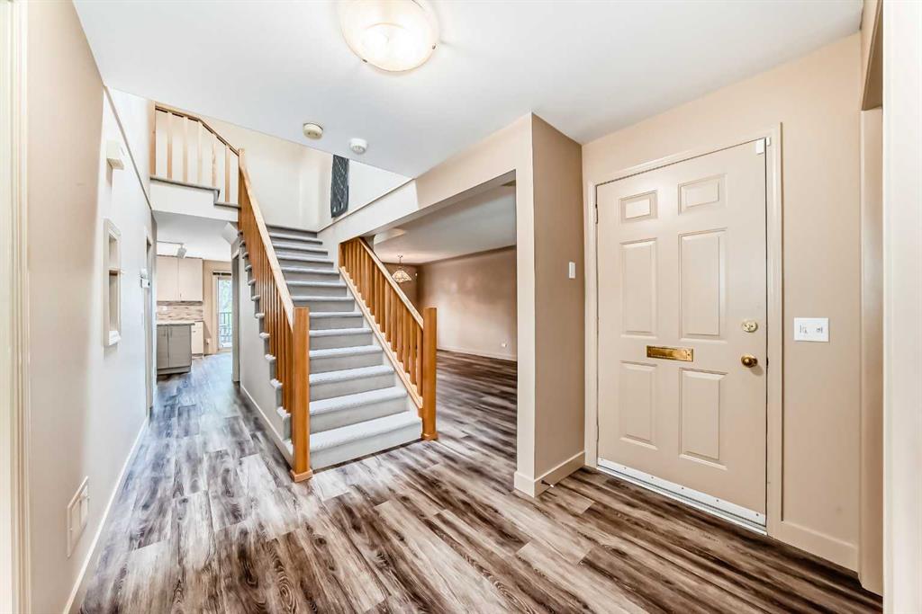 2518 21 Street SW photo 4