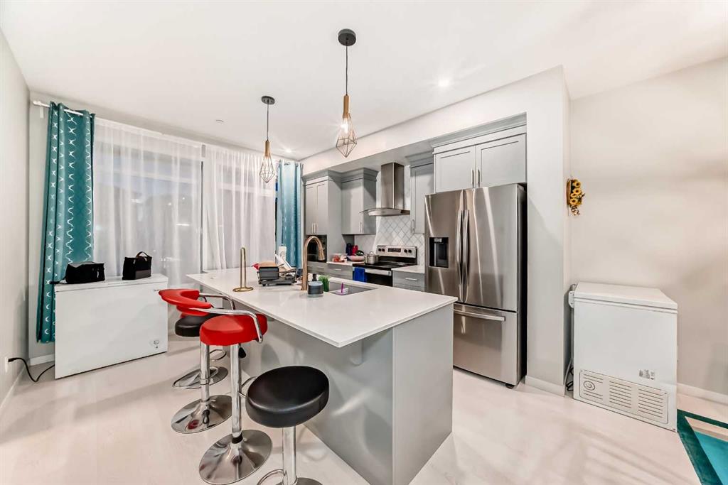 15021 1 Street NW photo 3