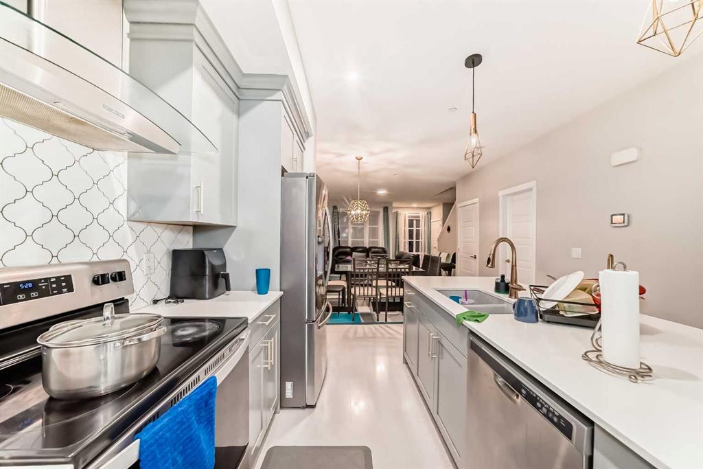 15021 1 Street NW photo 5