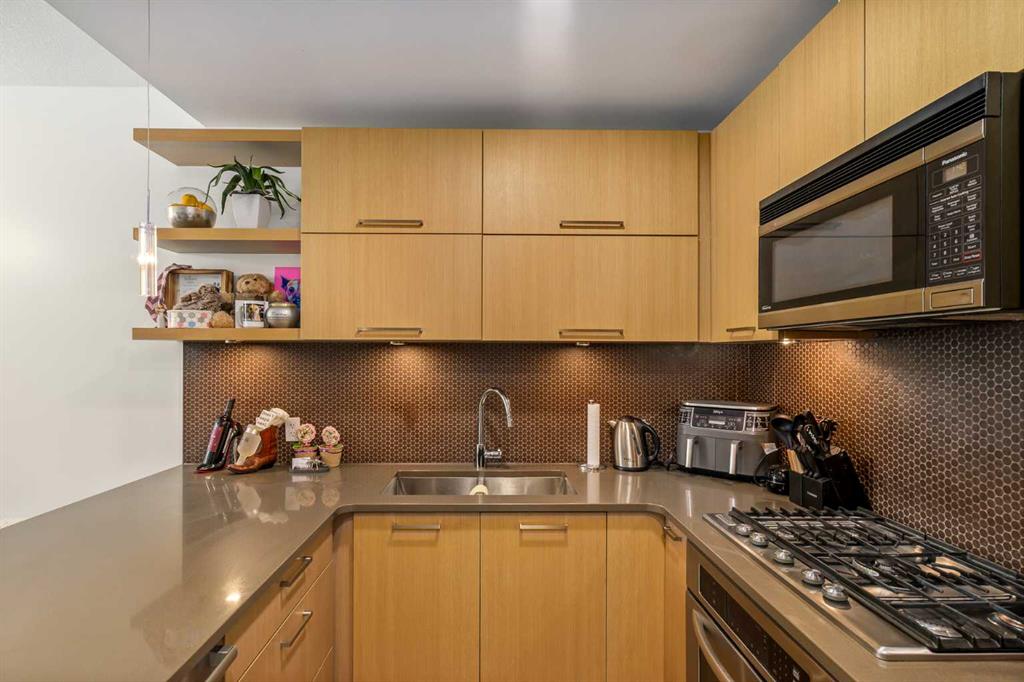 721 4 Street NE #137 photo 4
