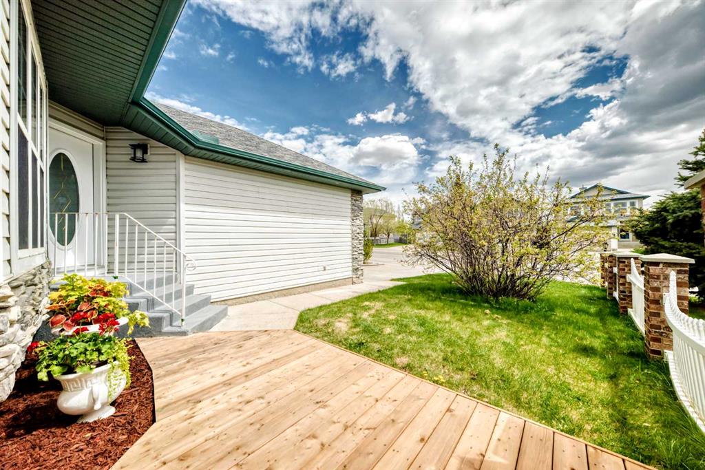 12634 Coventry Hills Way NE photo 3