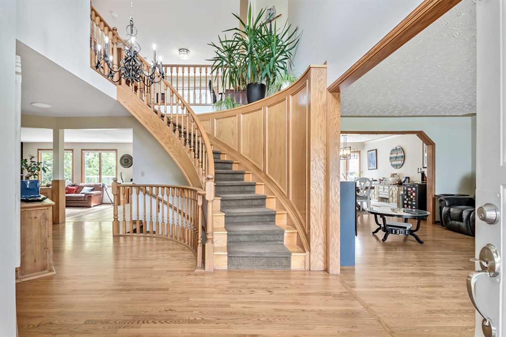 35 Candle Court SW photo 3
