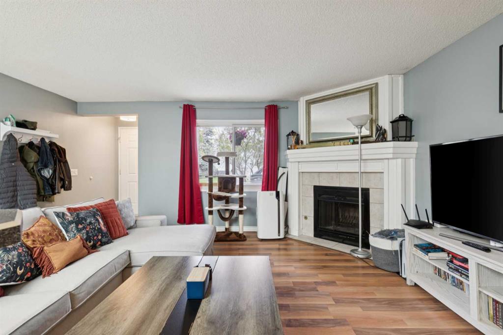 145 Cedar Springs Gardens SW photo 5