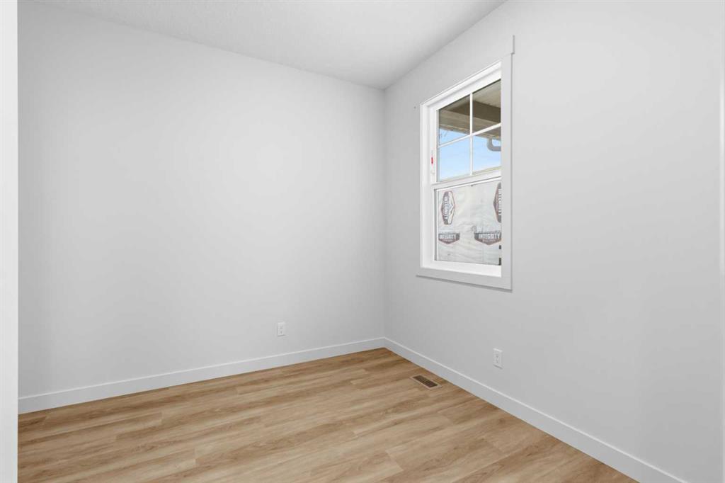 190 Annette Landing NW photo 5