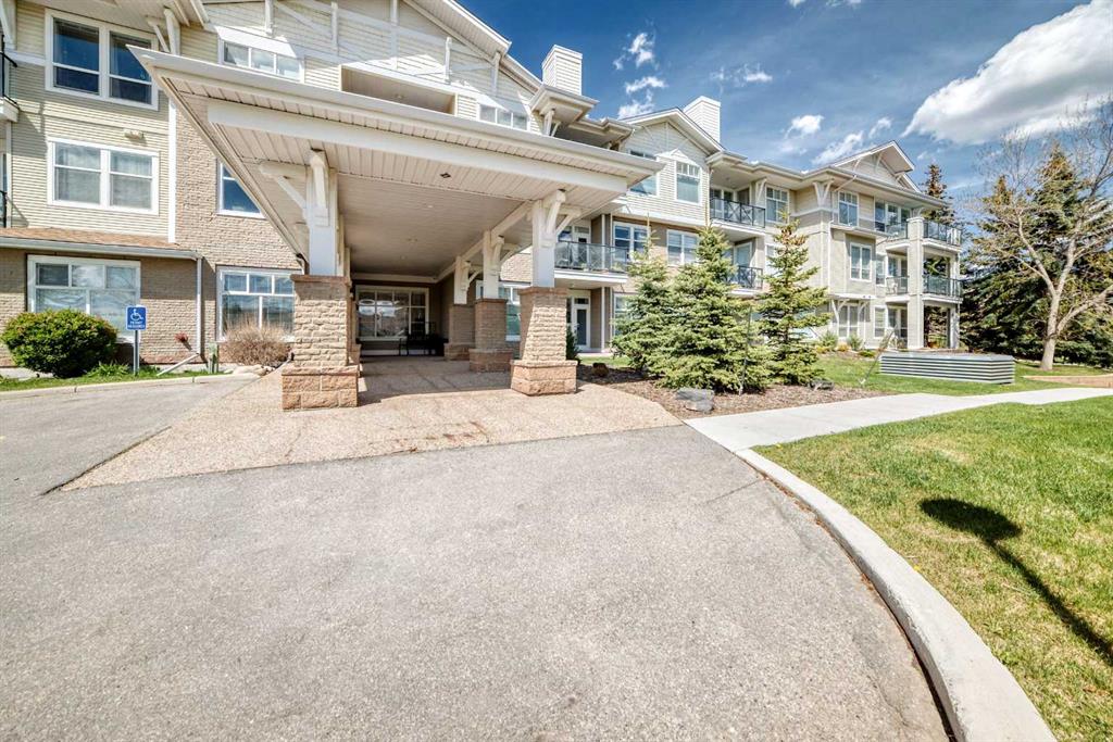1010 Arbour Lake Road NW #1209 photo 3