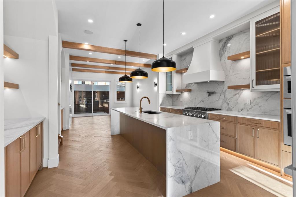 907 36A Street NW photo 5