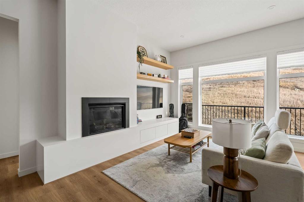 68 Cranbrook Cape SE photo 4