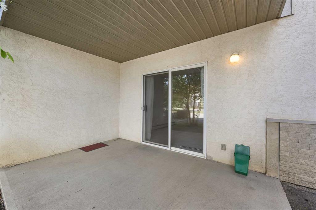 20 Harvest Rose Park NE #2106 photo 5