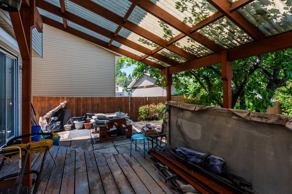 167 Erin Mount Place SE photo 4