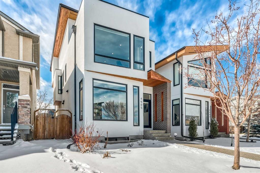 4905 21 Street SW photo 2