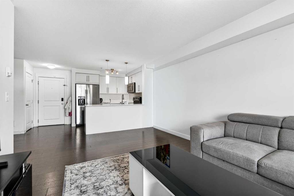 302 Skyview Ranch Drive NE #2303 photo 4