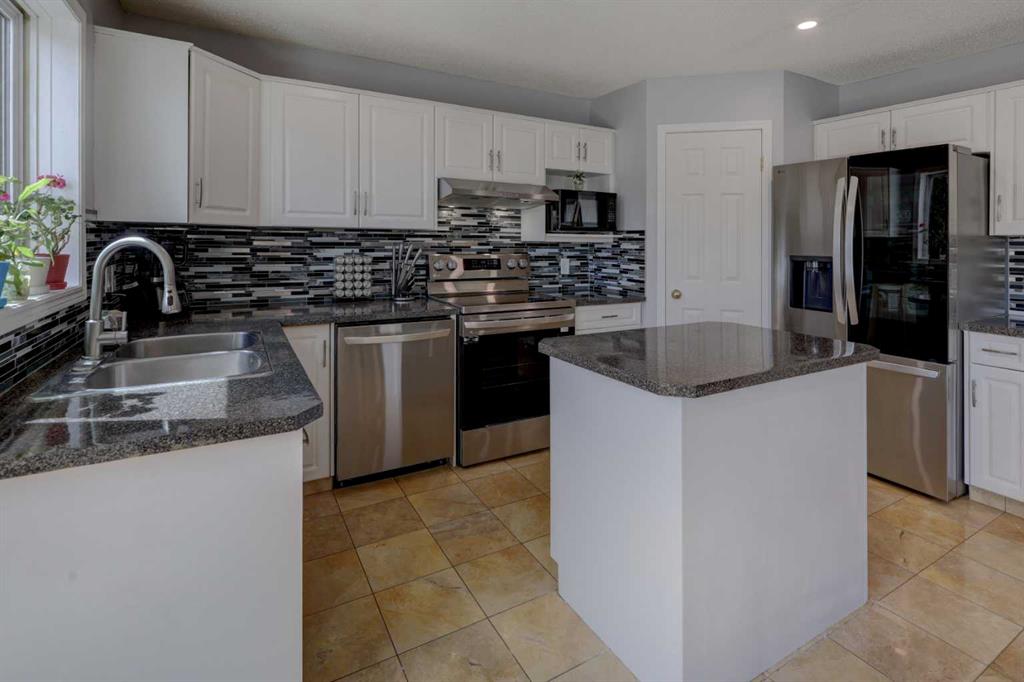 9982 Hidden Valley Drive NW photo 5