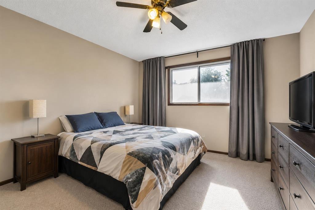 138 Dalhousie Road NW photo 4