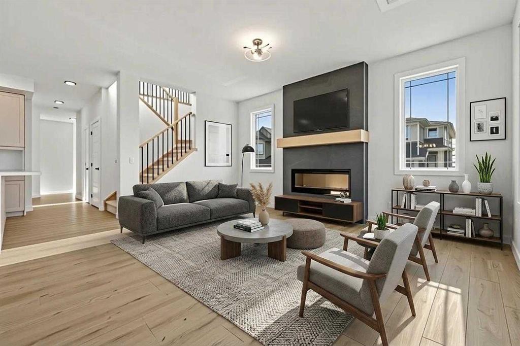 571 Buffaloberry Manor SE photo 4