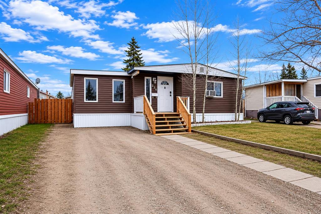 236 Grenfell Crescent