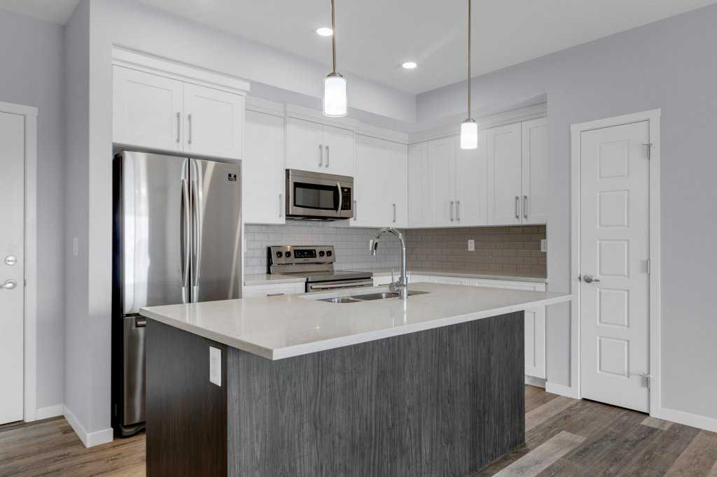 4150 Seton Drive SE #323 photo 2