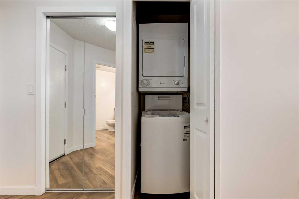 1053 10 Street SW #1615 photo 3
