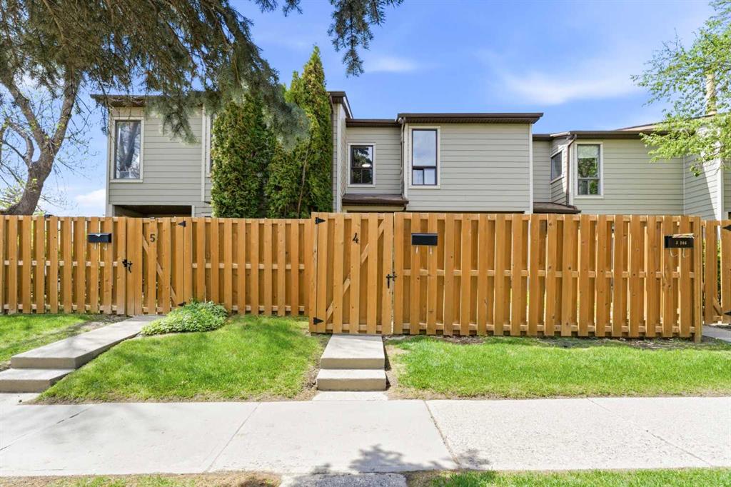 106 Grier Terrace NE #4 photo 2