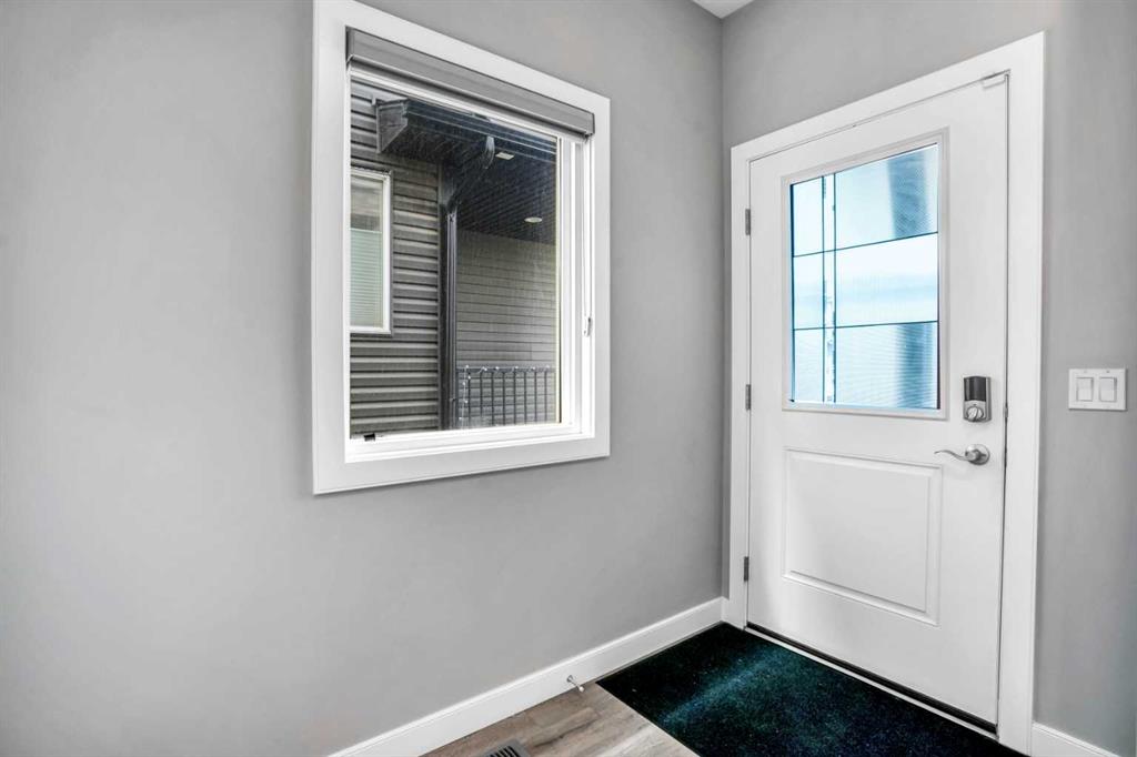 14 Evansfield Green NW photo 4