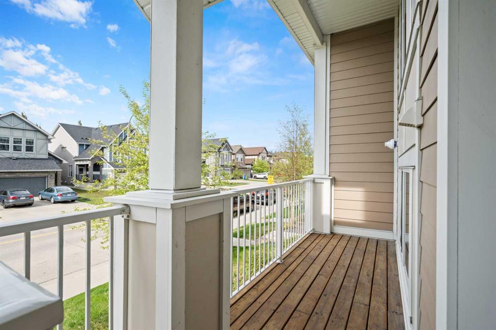 536 Cranford Drive SE photo 2