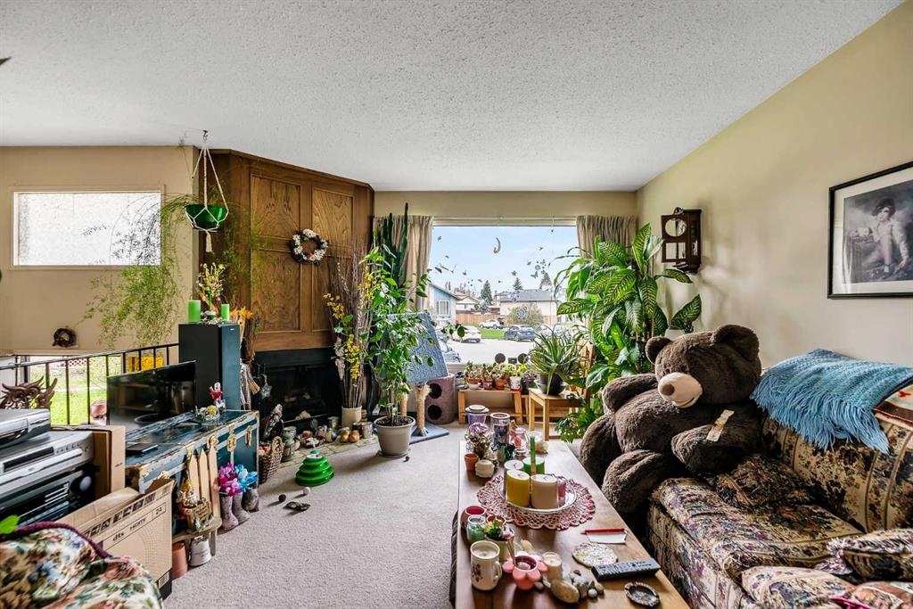 317 Templemont Place NE photo 3