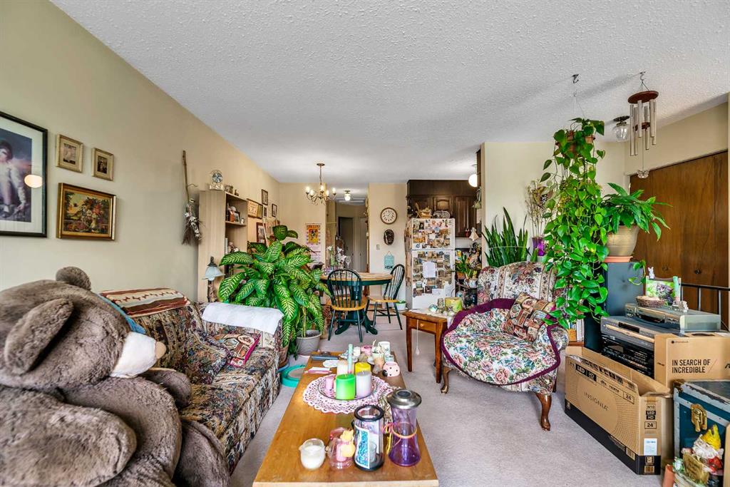 317 Templemont Place NE photo 5