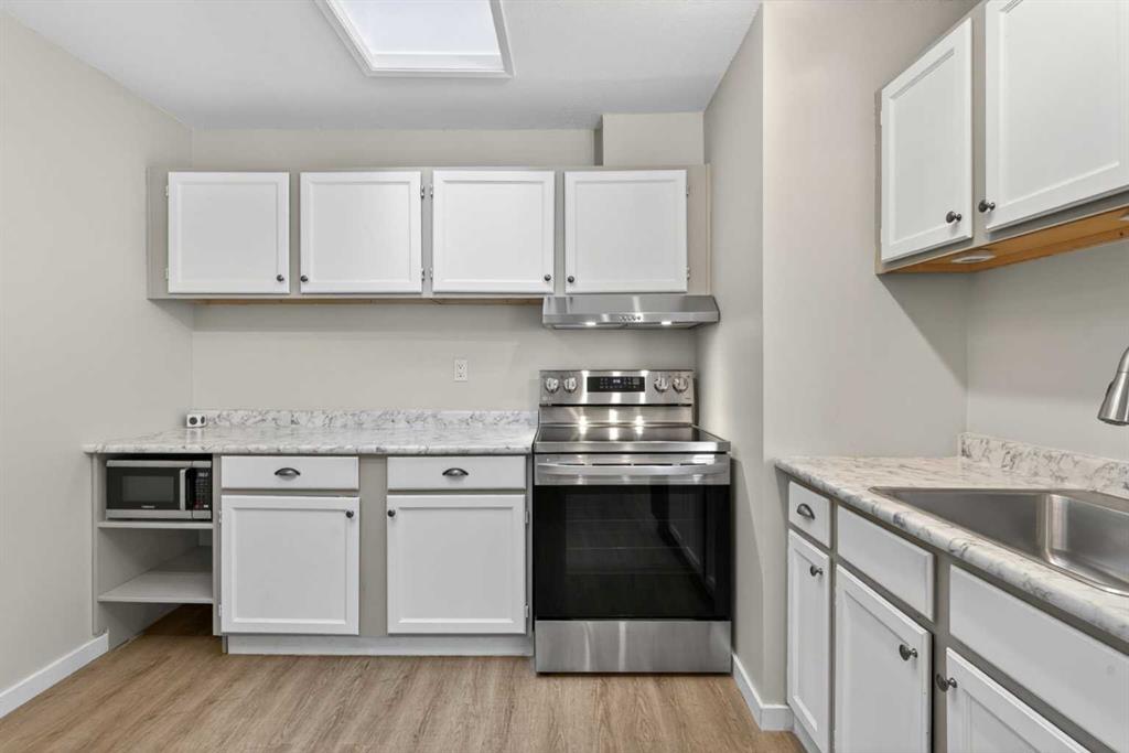 8544 48 Avenue NW #20 photo 3