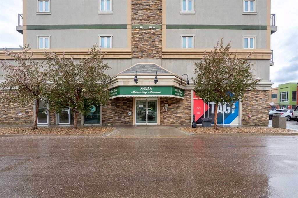 8528 Manning Avenue #620