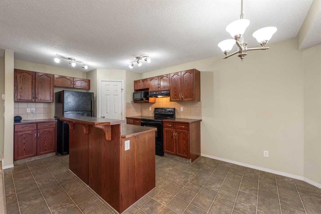 276 Taralake Terrace NE photo 5