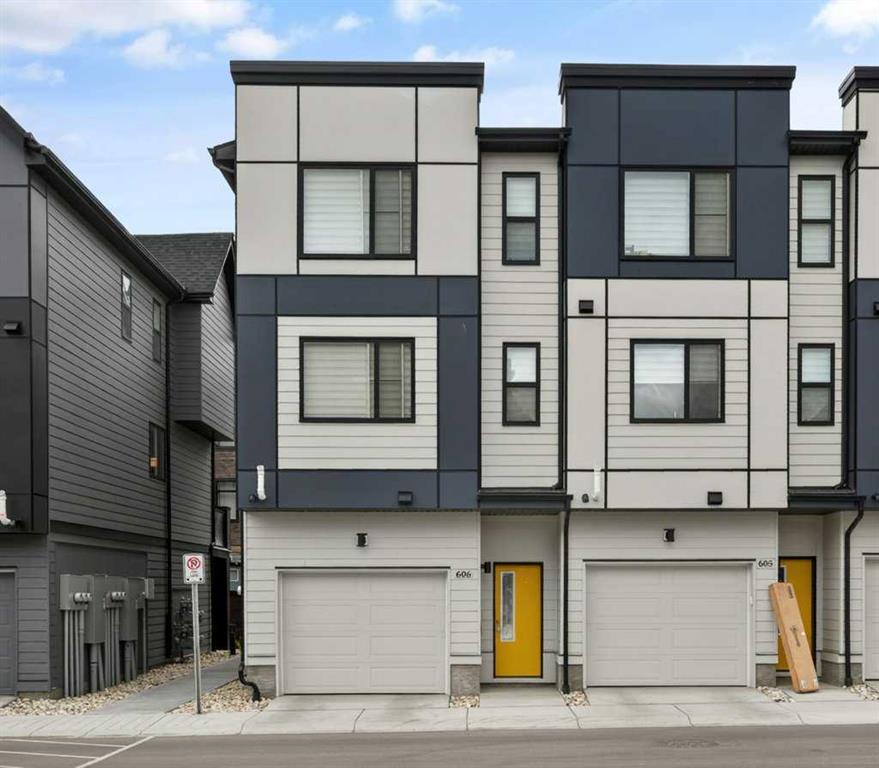550 Seton Circle SE #606