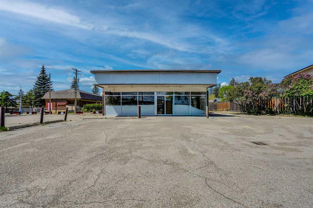 7233 Ogden Road SE