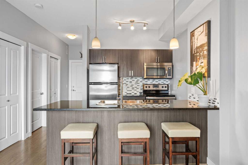 117 Copperpond Common #414 photo 5