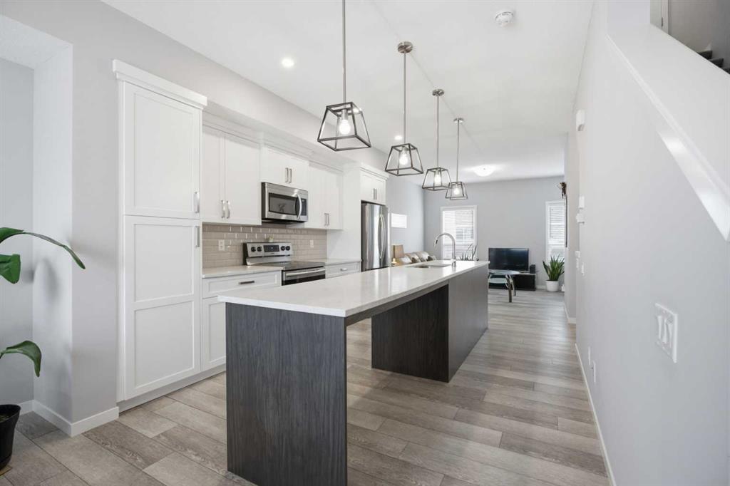 11186 Harvest Hills Gate NE photo 3