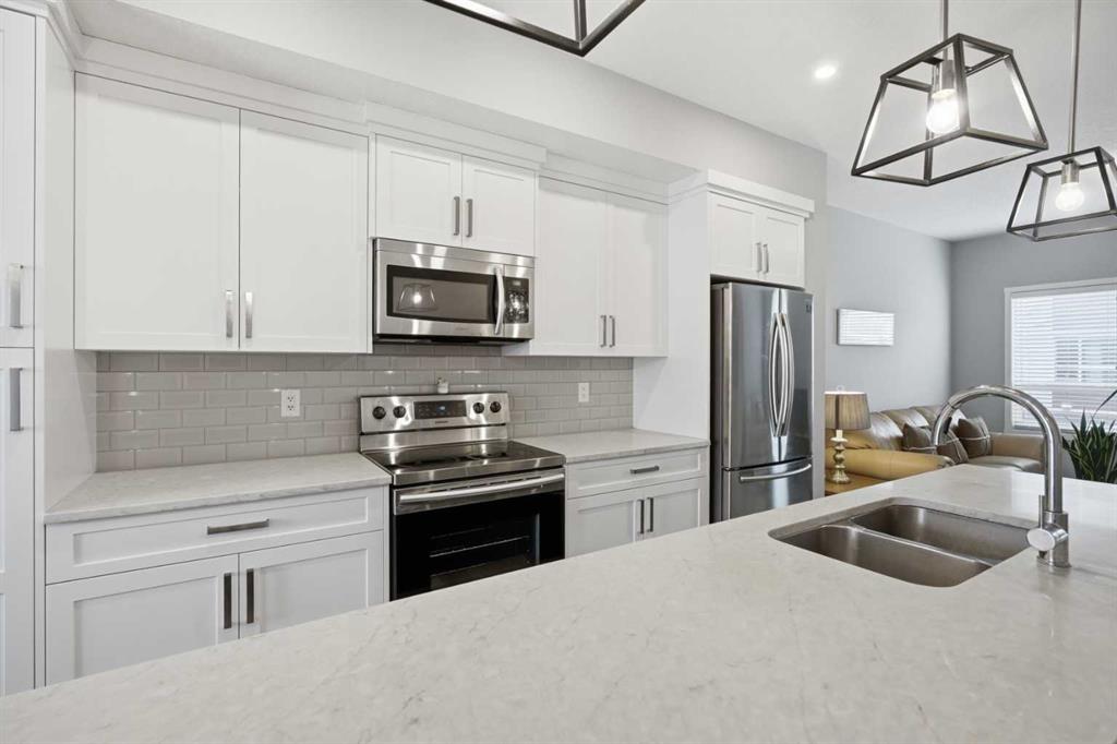 11186 Harvest Hills Gate NE photo 5