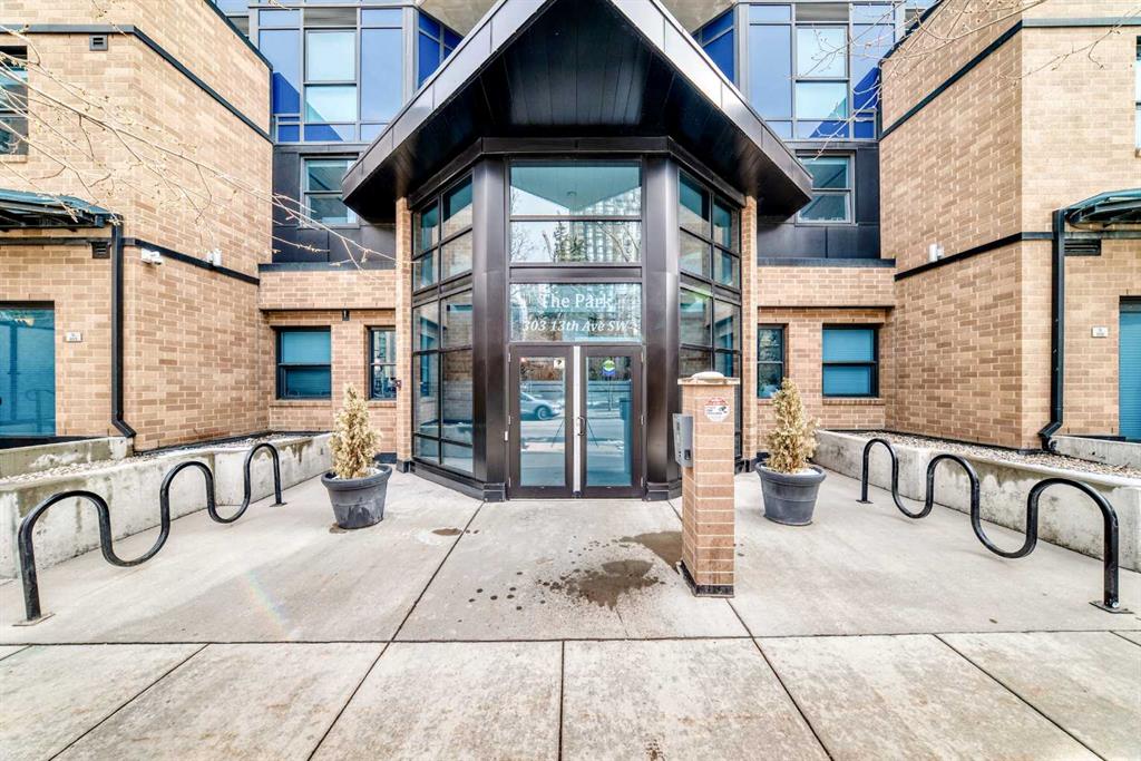 303 13 Avenue SW #1003 photo 2