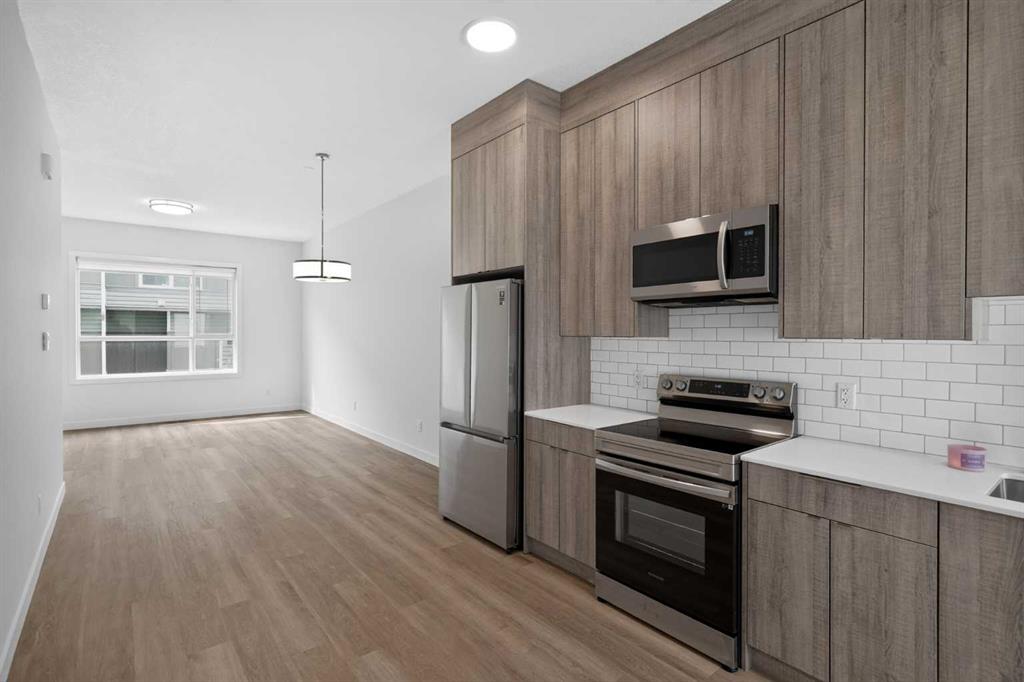 101 Panatella Square NW #202 photo 2