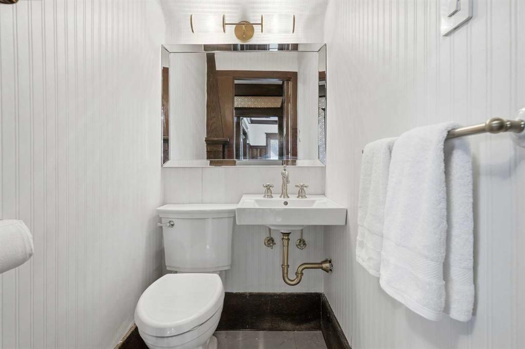 1316 15 Street NW photo 5